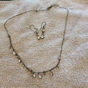 *SOLD* Petite dark silver tear drop earring chokeR